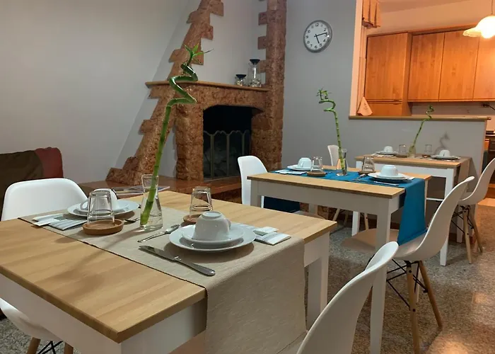 Oda ve Kahvaltı Catarina Tollo