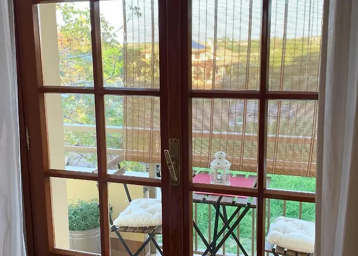 Catarina Oda ve Kahvaltı 3*